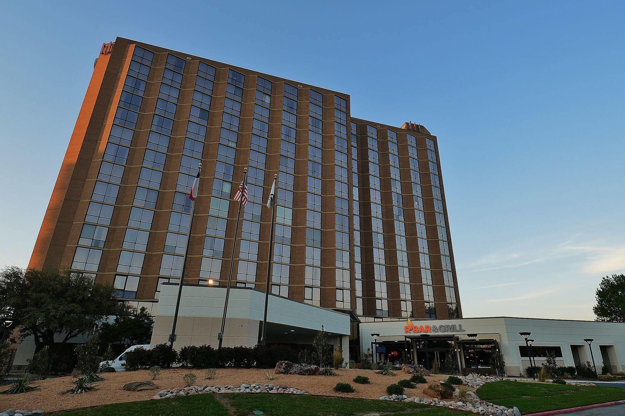 Hilton Arlington Hotel Exterior foto